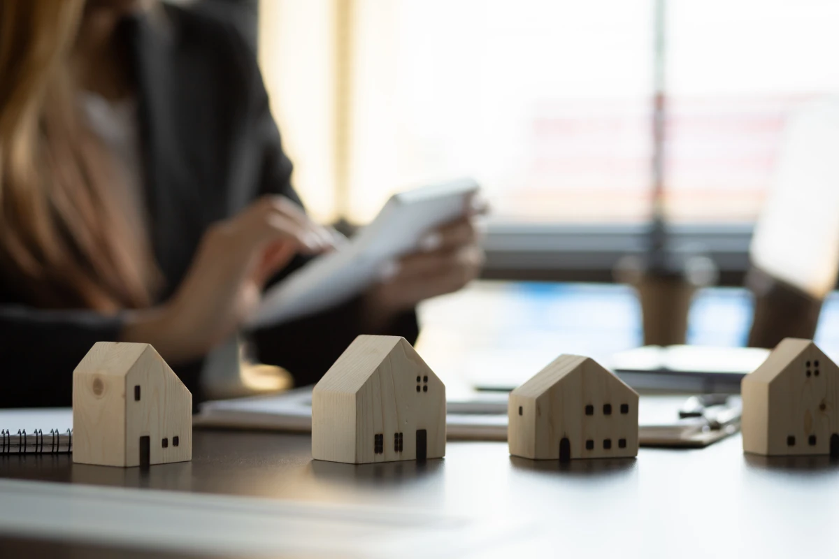 Simulateur pour estimer sa maison soi-même : la révolution de l'évaluation immobilière